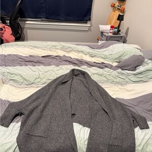 Elegant Charcoal Women's Sweater Shrug